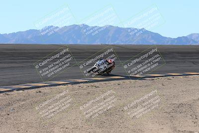 media/Dec-06-2024-CVMA Friday Practice (Fri) [[e1d1c5d4fc]]/4-Group 4 and Trackday/Session 5 (Bowl)/